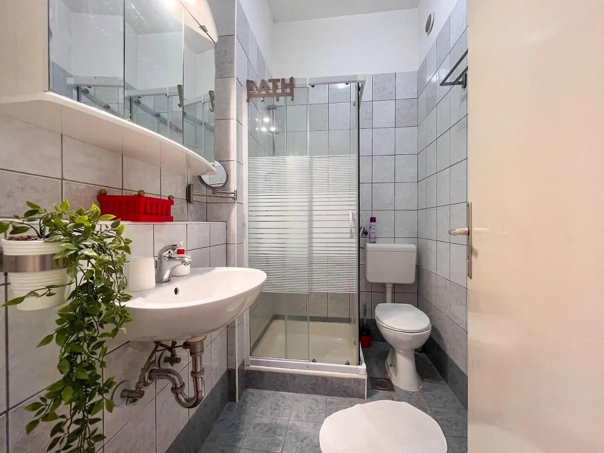 Apartment Vlatka Grof Selce 0*,