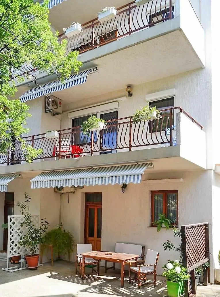 Apartment Vlatka Grof Selce